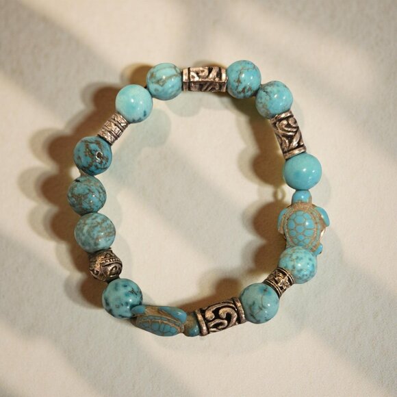 Turquoise Turtle beaded bracelet 7 in. - Picture 3 of 3